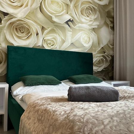 Hostel Przed Switem Gorzów Wielkopolski Esterno foto