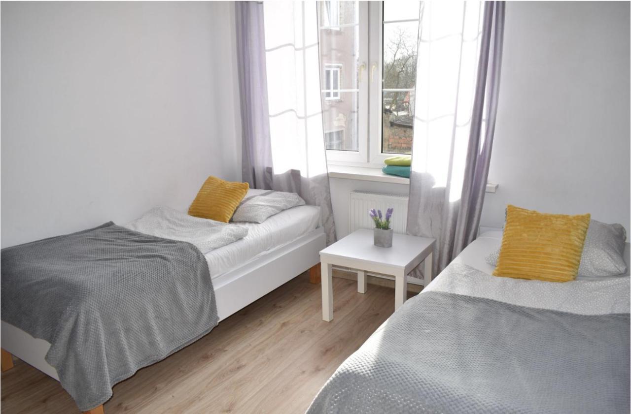 Hostel Przed Switem Gorzów Wielkopolski Esterno foto