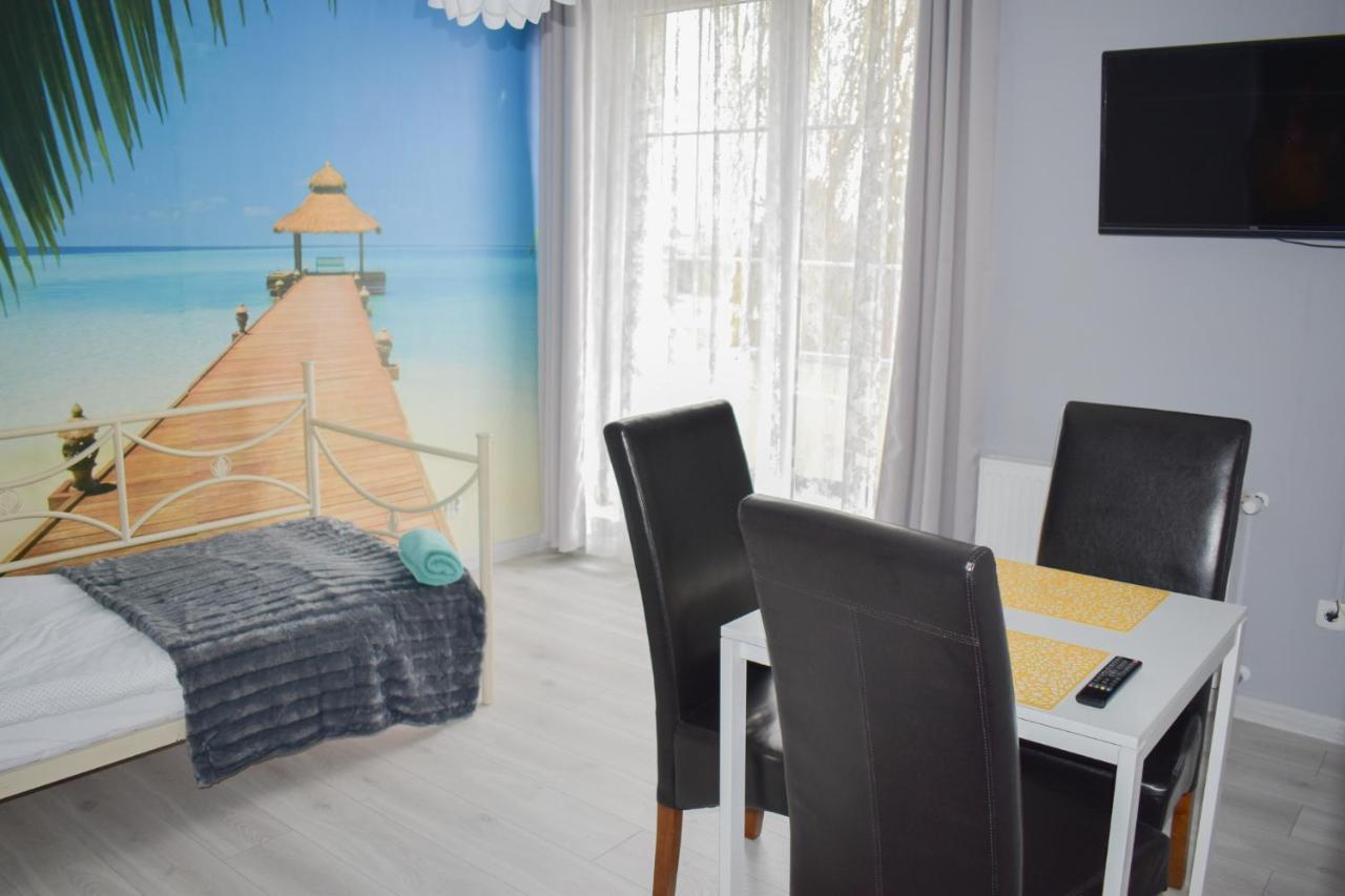Hostel Przed Switem Gorzów Wielkopolski Esterno foto
